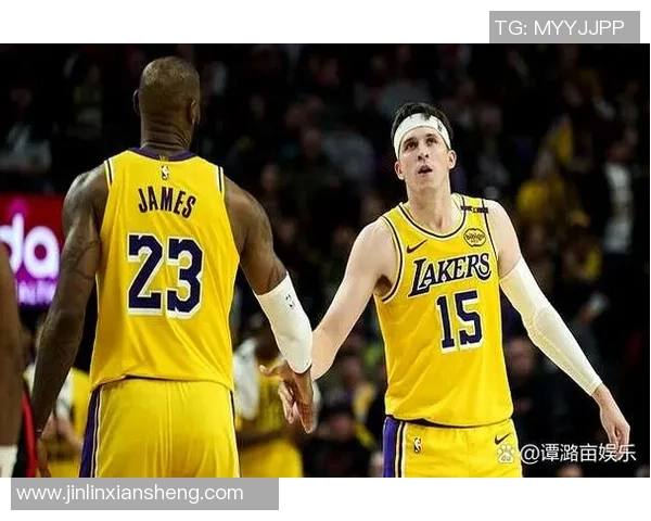 2020年8月19日湖人与开拓者精彩对决直播回顾与分析