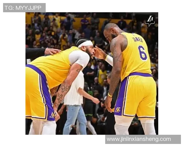 湖人对决森林狼常规赛精彩回顾与赛后分析全景呈现